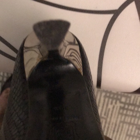 GIANNI VERSACE 1993 BLACK SNAKE SKIN. AND CHROME 4 1/2” Heels - Picture 6 of 6